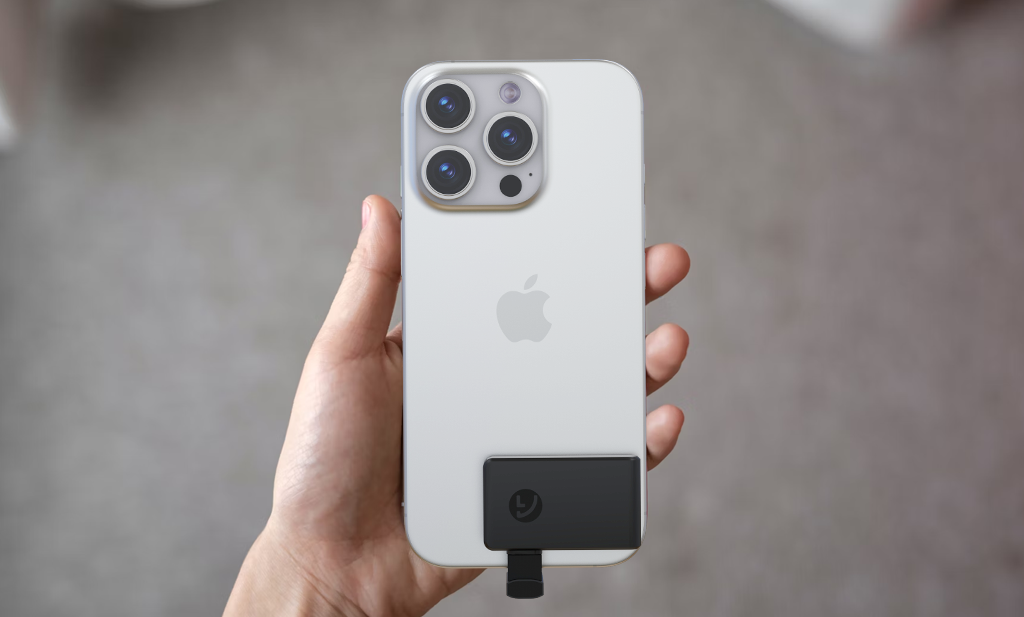 YouTubers Are Obsessed With This Charging + Storage + Audio Combo – Here’s Why