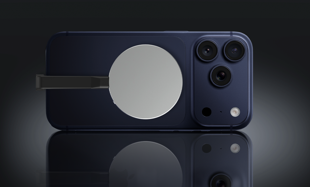 Upgrading to iPhone 17? Your Essential MagSafe Companion for Easy Data Transfer.